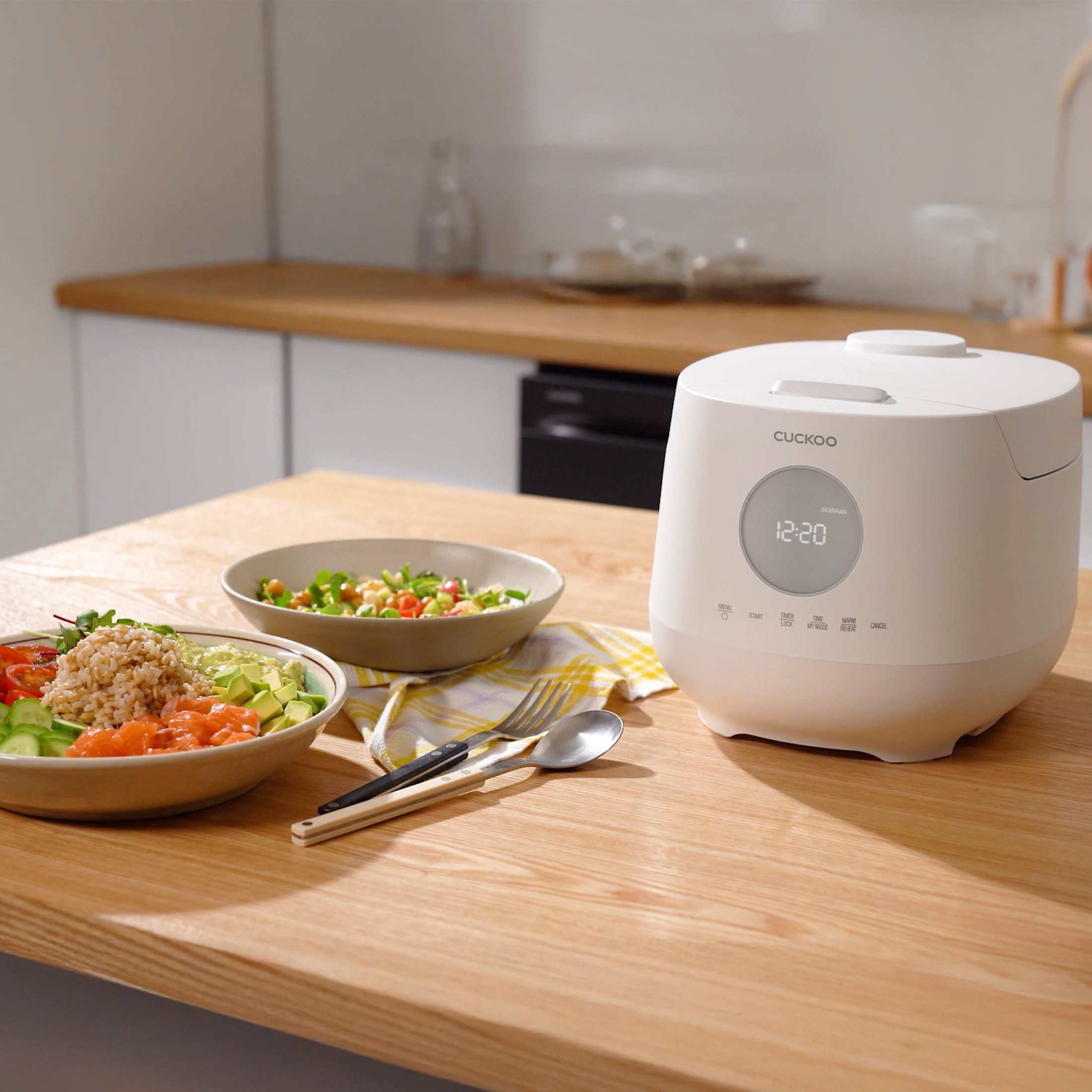 CUCKOO Micom Rice Cooker 6 Cup Uncooked / 12 Cup Cooked, Korean Fuzzy Logic Rice Cooker with Steam Tray, Versatile Food Steamer & Warmer with Non-Stick Inner Pot, Rice Maker, White (CR-0661F)