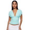 thumbnail image 1 of Top corto liso de verano para mujer, sin mangas, con escote en V profundo, corte ajustado, ideal para fiestas y playa., 1 of 8