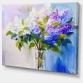 thumbnail image 2 of Lilas Bleus et Blancs dans un Vase, 2 of 3