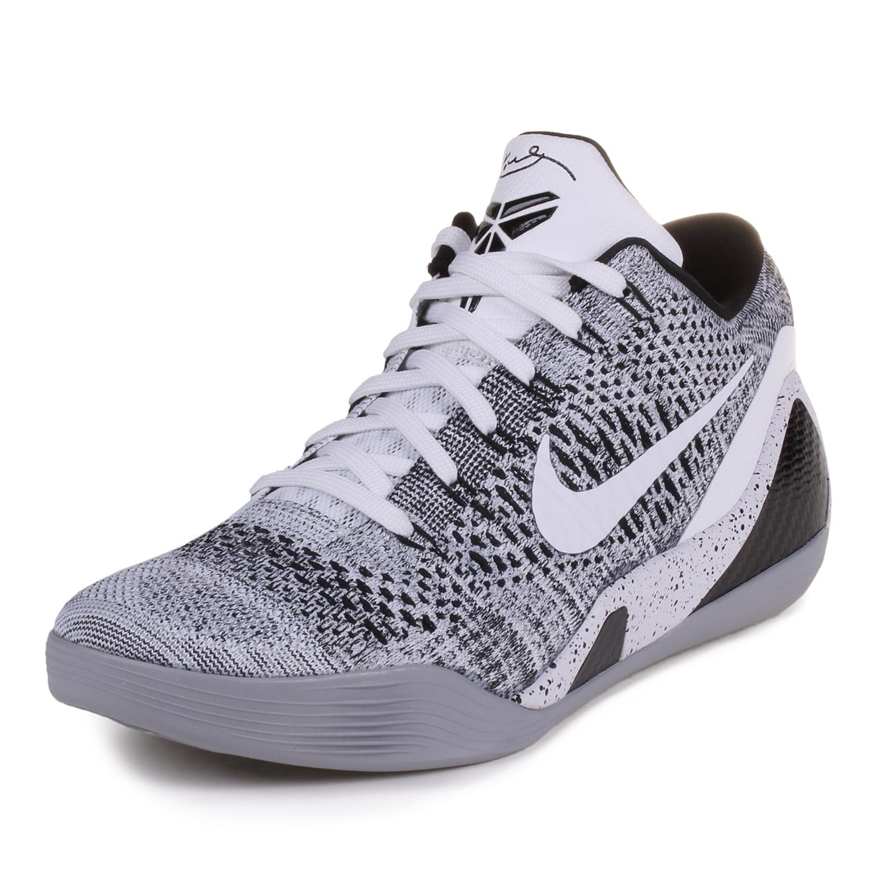 nike hiking tops