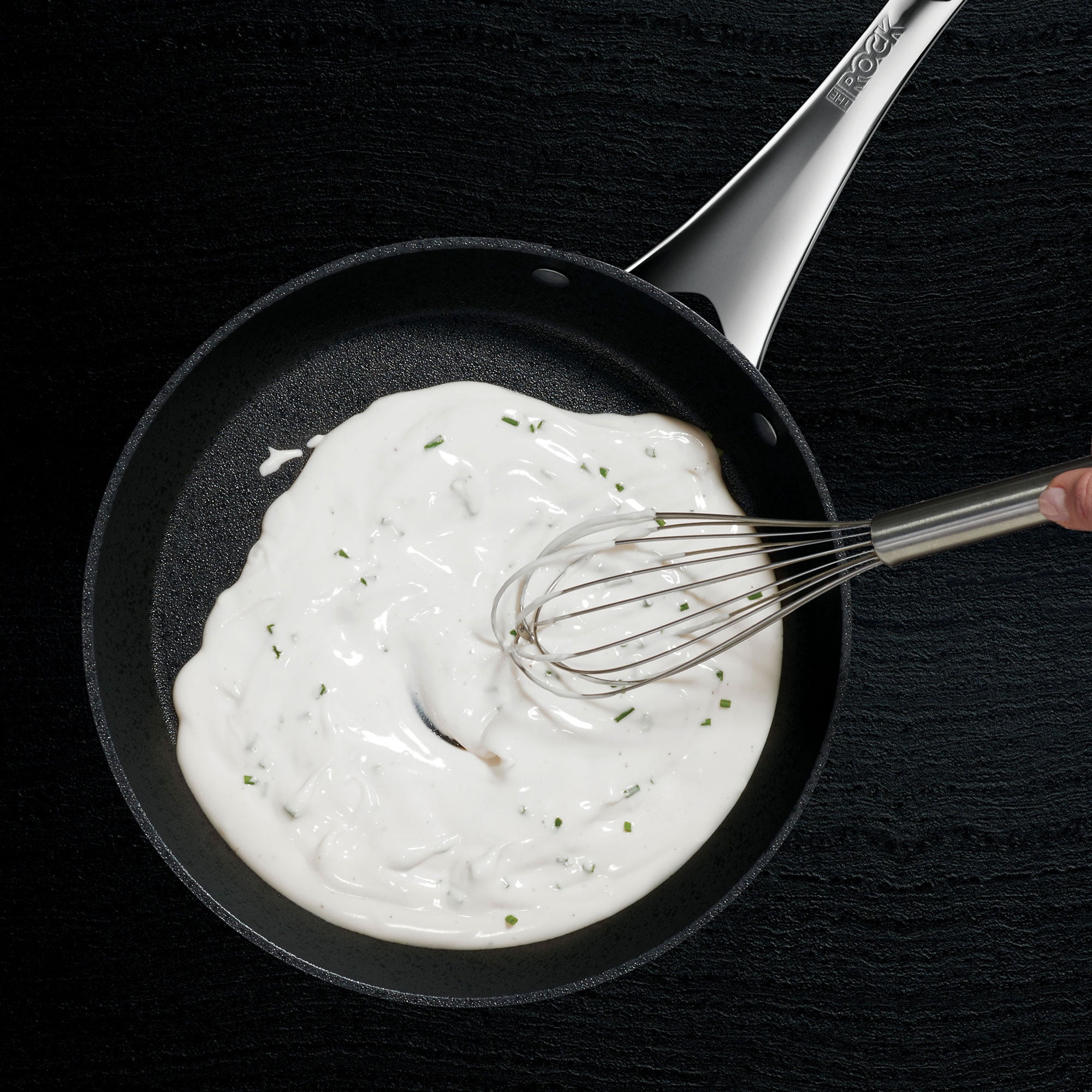 Starfrit The Rock Diamond 24cm (9.5") Non-Stick Fry Pan - Aluminum - Oven Safe - PFOA Free - Easy to Clean - Black