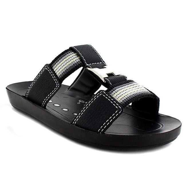 boys sandals size 12