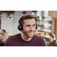 thumbnail image 2 of Auriculares inalámbricos Jabra Evolve2 65 UC Mono con Link380c negros, 2 of 8