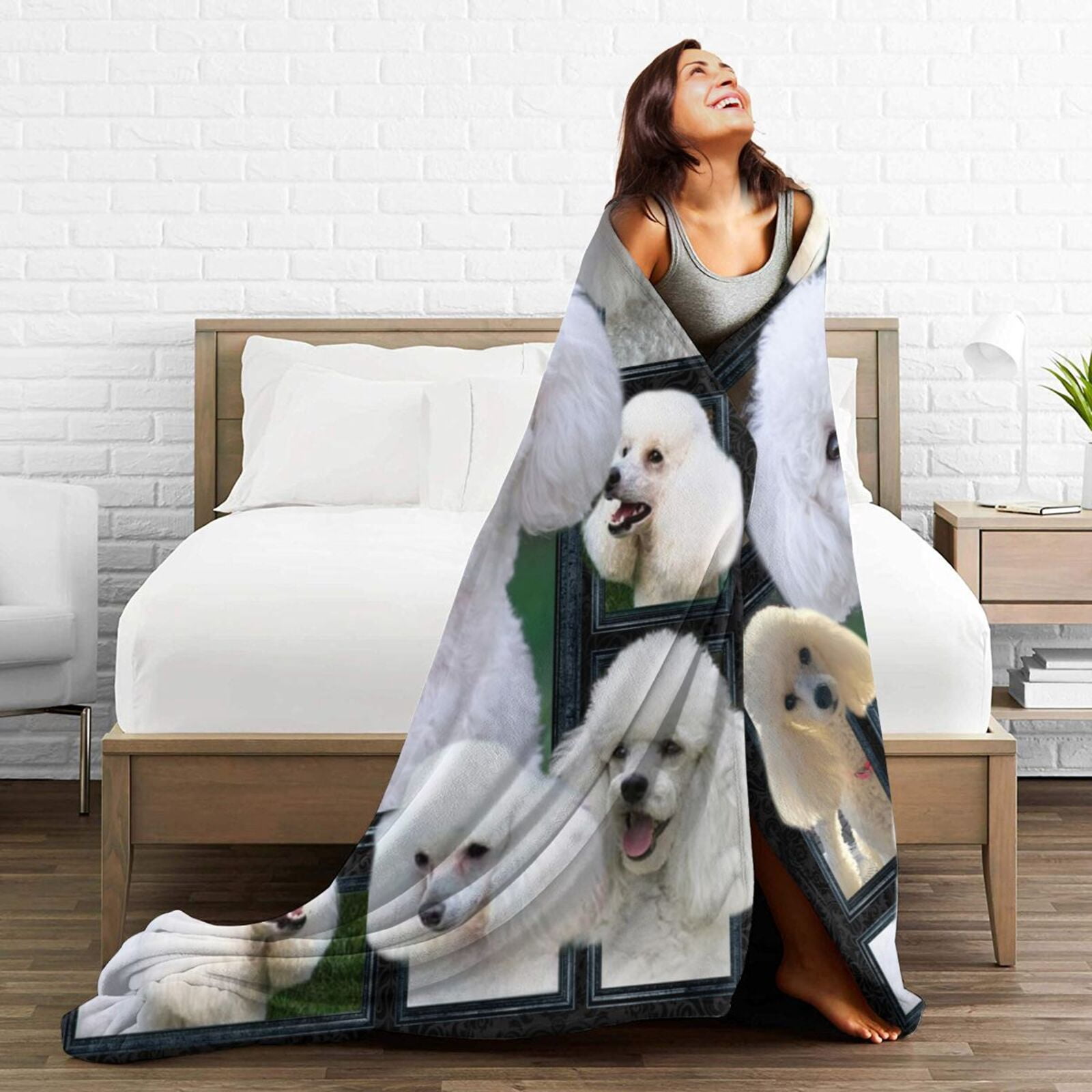 Wijzvio Poodle Dog Throw Blanket Soft Fuzzy Fleece Blanket For Couch Bed Living Room Decoration 50"X40"