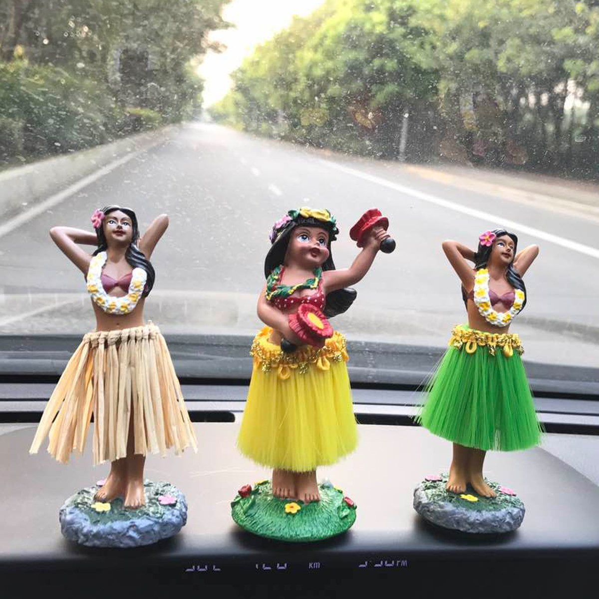 hula girl bobble