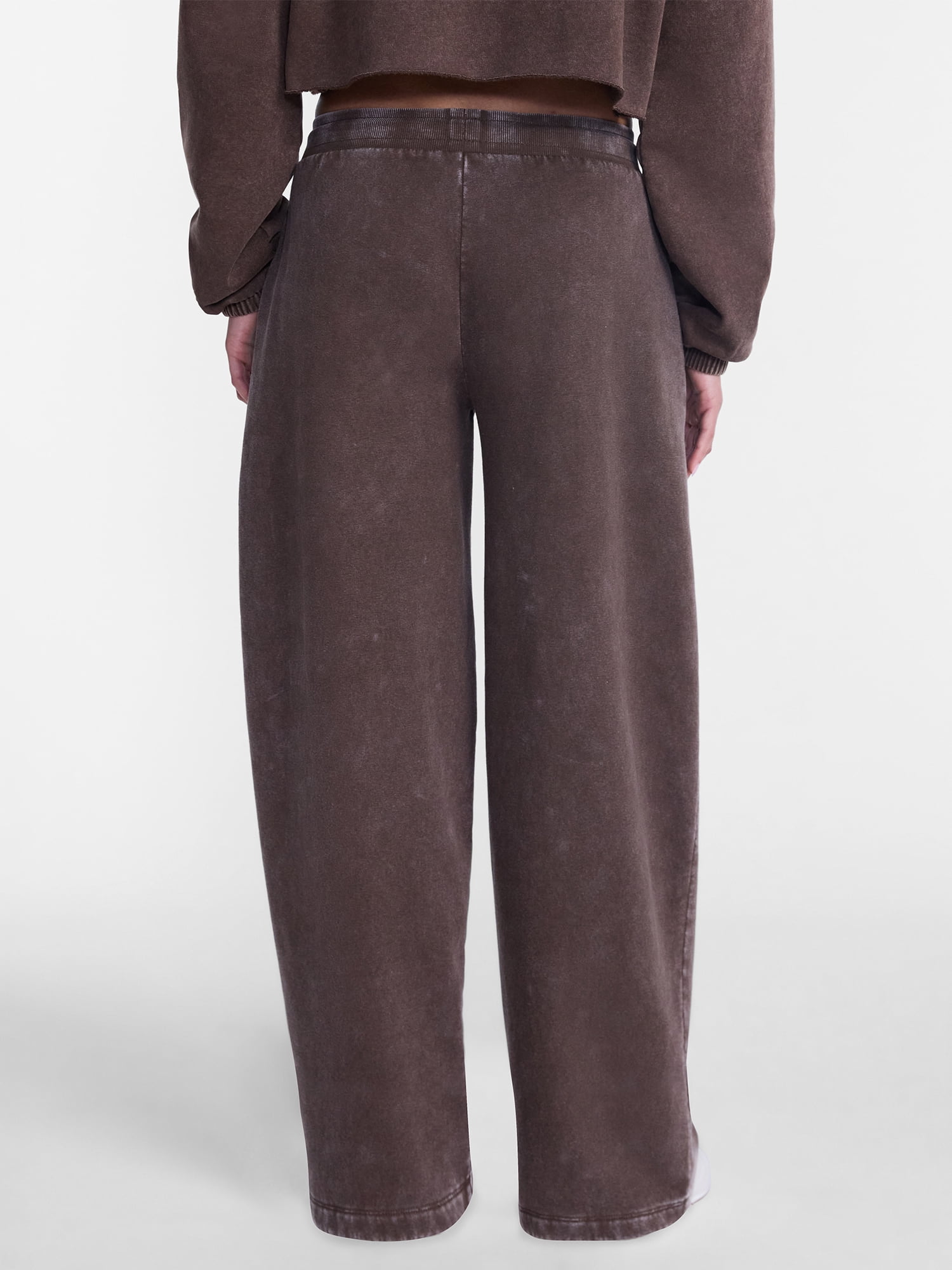 No Boundaries Mineral Wash Fleece Barrel Leg Pants, 29'' Inseam, Women's XXS-XXL
