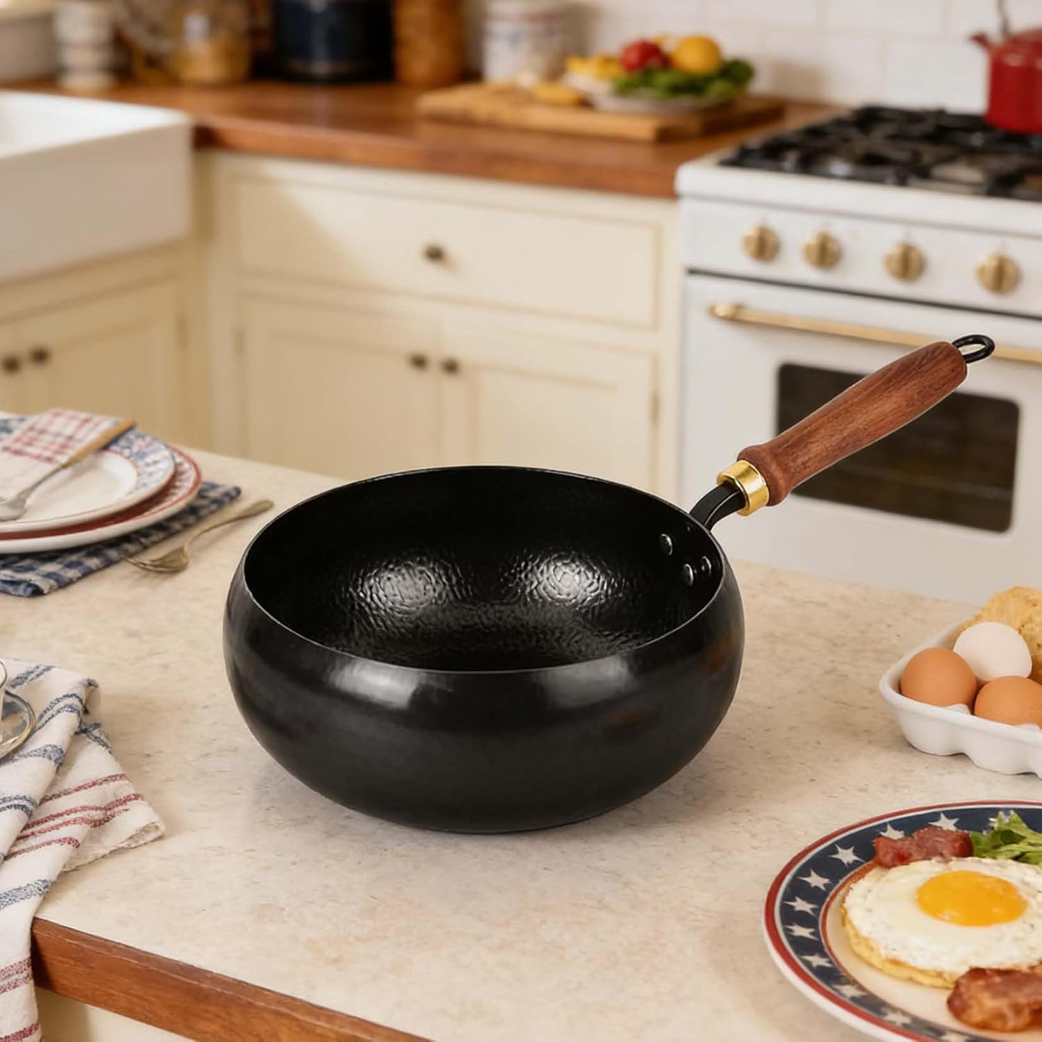 11'' Japanese Cast Iron Pot, Uncoated Thick Iron Pot, Non-Stick Carbon Steel Wok Pan with Lid, Traditional Japanese Cookware, 99% High Purity Frying Pan for Kitchen (Smooth, 11 in)