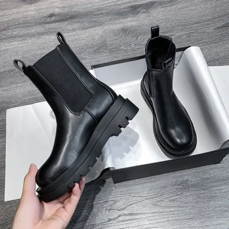 

Women‘s Thick Sole Ankle Boots Black Classic Low Heels Chelsea Boots