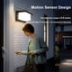 thumbnail image 3 of Lámpara de pared LED para exteriores de 18 W, luz blanca fría de 6000 K, IP65, iluminación decorativa moderna de aluminio resistente al agua, 3 of 5