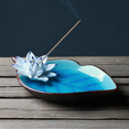thumbnail image 5 of Soporte para varillas de incienso, incensario de cerámica hecho a mano, quemador artístico, bobina de palo, porcelana de loto, flor decorativa, cono de incienso, bandeja para recoger cenizas hecha a, 5 of 5