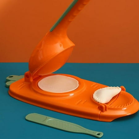 

2 In 1 Manual Dumpling Maker Dumpling Skin Press Dough Presser Mold With Spoon