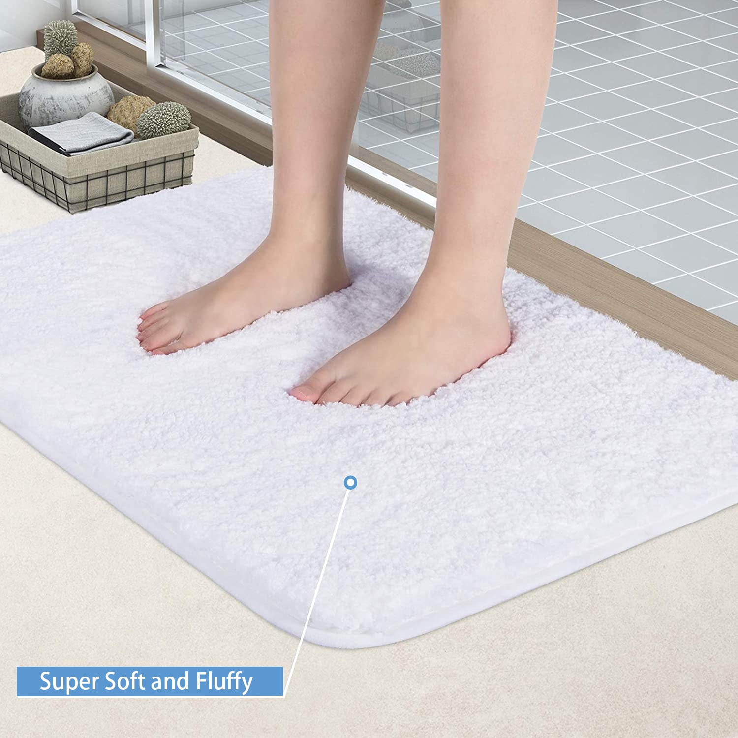 Large White Bathroom Rugs, 24"×47" Absorbent Shaggy Shower Mat, Microfiber Bath Mats for Bathroom, Luxury Bathroom Floor Mats Rubber Back