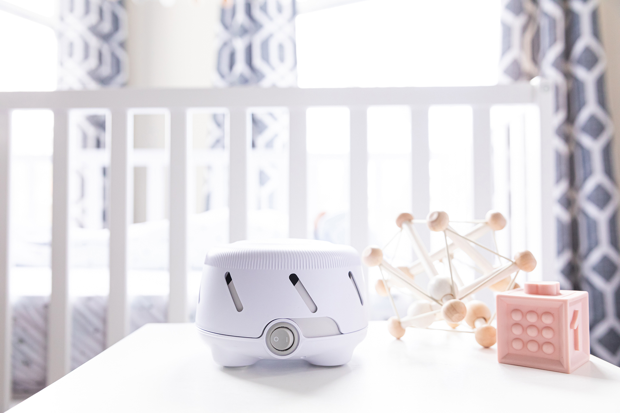 Yogasleep Dohm Uno Fan-Based White Noise Machine photo 5