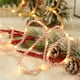 thumbnail image 5 of Fiudx Guirnalda de Luces Navideñas Decorativas Led, Iluminación Cálida y Suave, Decoración Versátil para Interiores y Exteriores, Decoración para Fiestas Navideñas, Color Rojo, 200 Cm de Largo., 5 of 6
