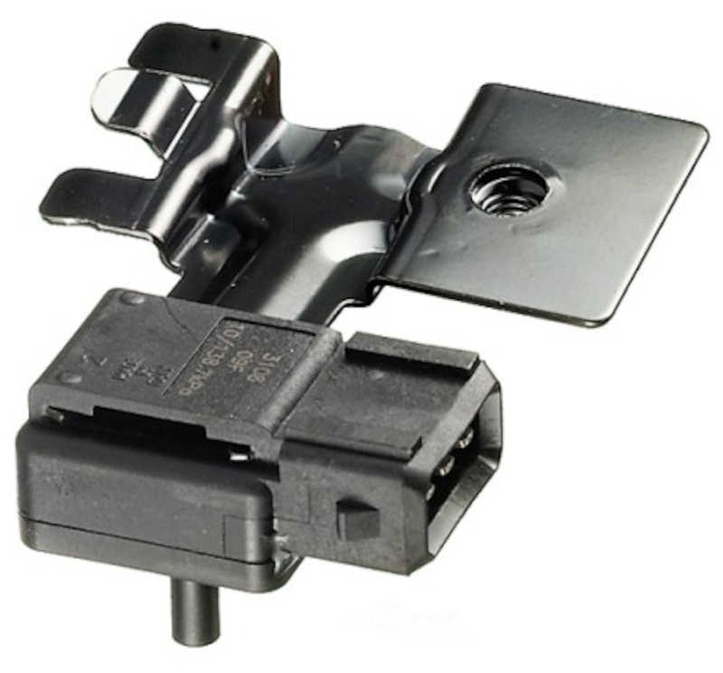 Hella Fits select: 2001-2005 VOLVO S60, 2001-2002 VOLVO V70 XC