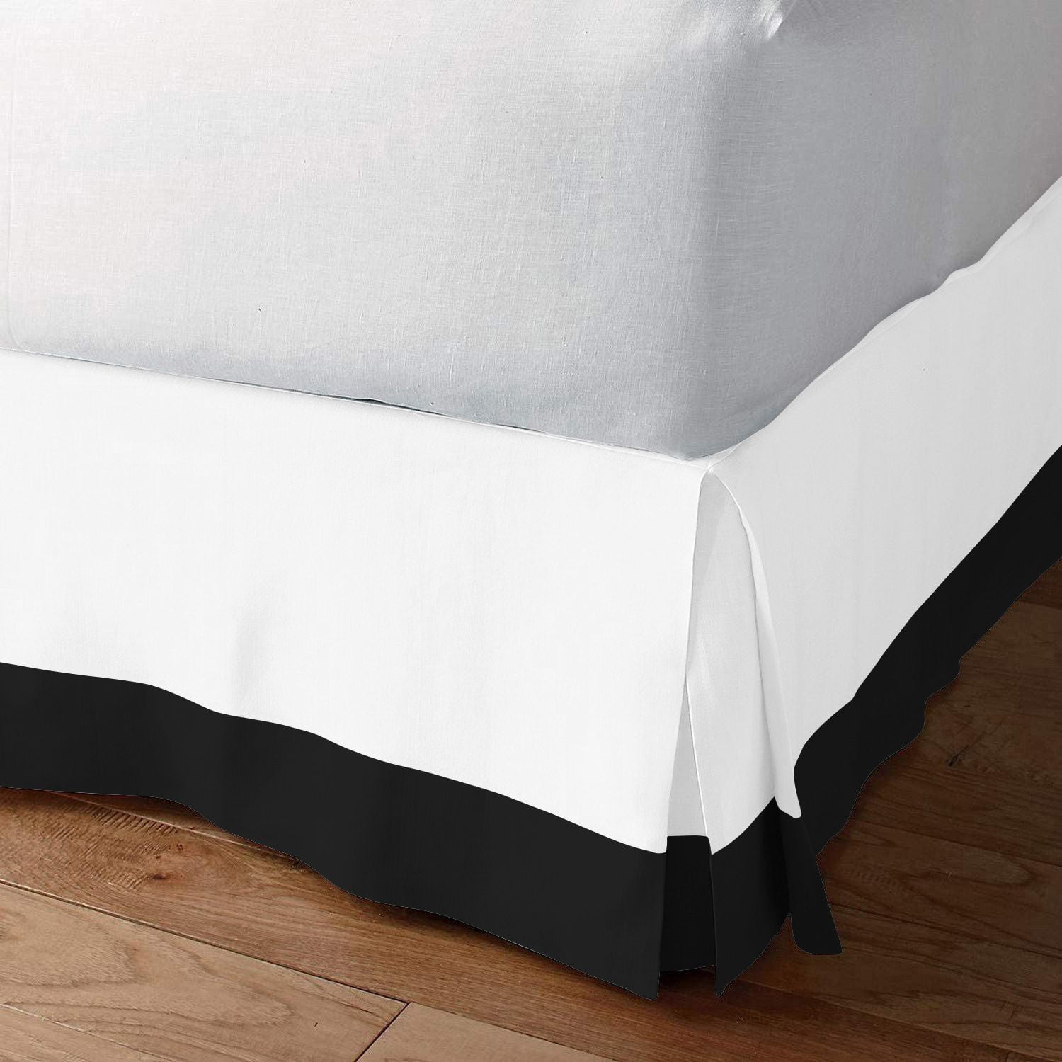 1 Piece Split Corner Two Tone Tailored Bed Skirt By D.N.G. BEDDINGS, Twin Size 10 Inch Deep Pocket, 800 TC, 100% Egyptian Cotton, Solid White/Black Color.