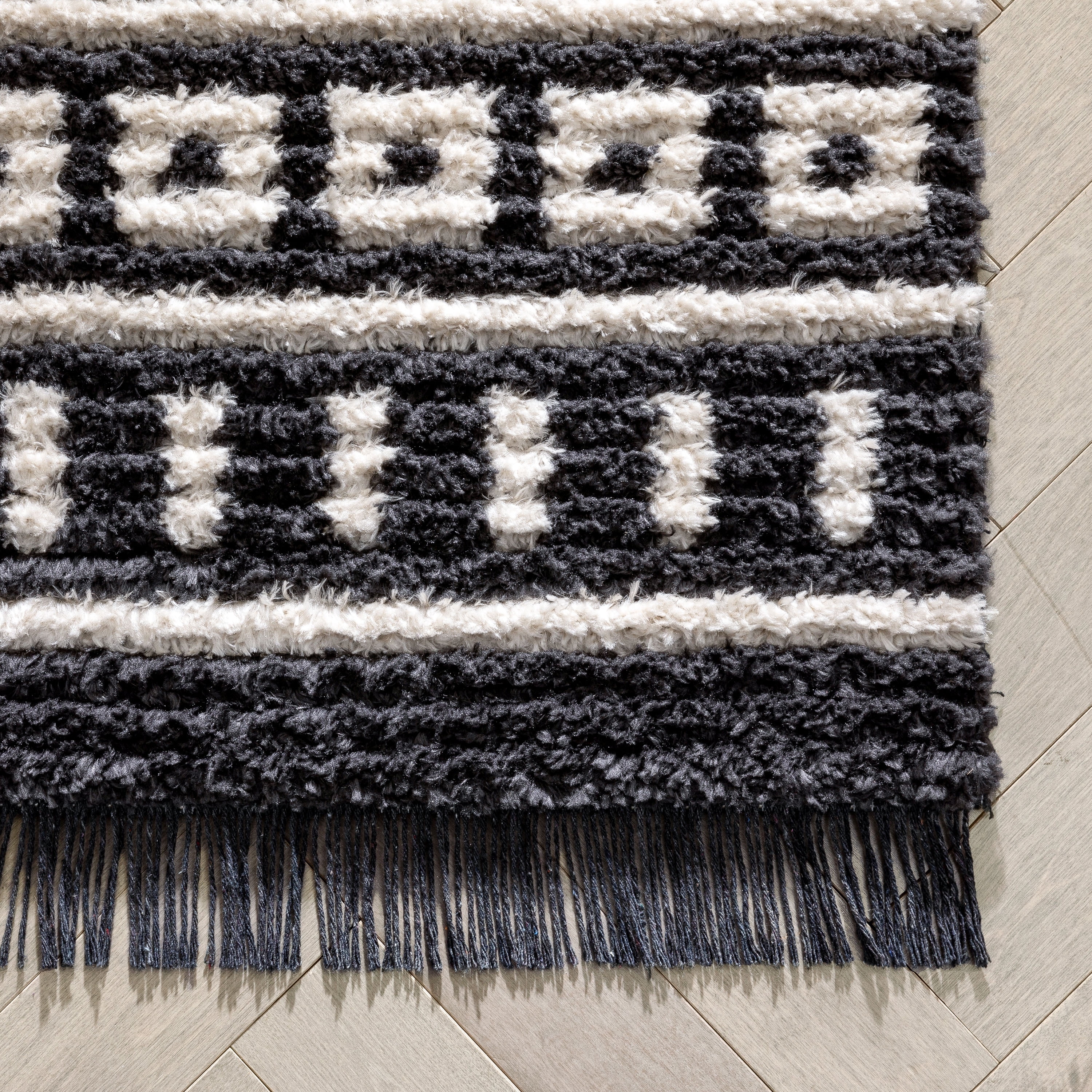 Well Woven Maya Moroccan Hand-Made Area Rug, 3.92' x 5.83'