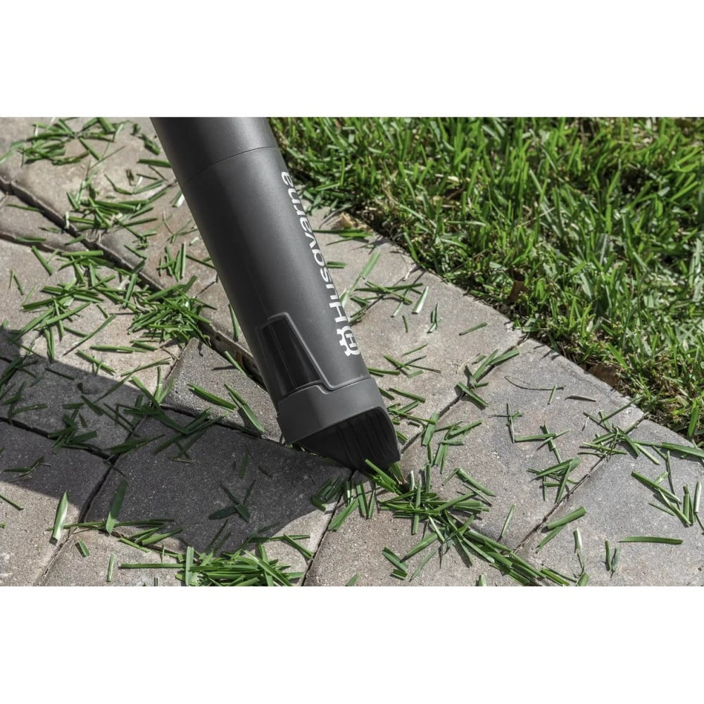 Husqvarna Leaf Blaster 350iB 40-volt 800-CFM 200-MPH Battery Handheld Leaf  Blower 7.5 Ah (Battery and Charger Included) in the Leaf Blowers department  at