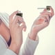 thumbnail image 2 of Frasco de perfume con atomizador de aceite esencial de 3 ml, exquisito, con grabado floral hueco., 2 of 8