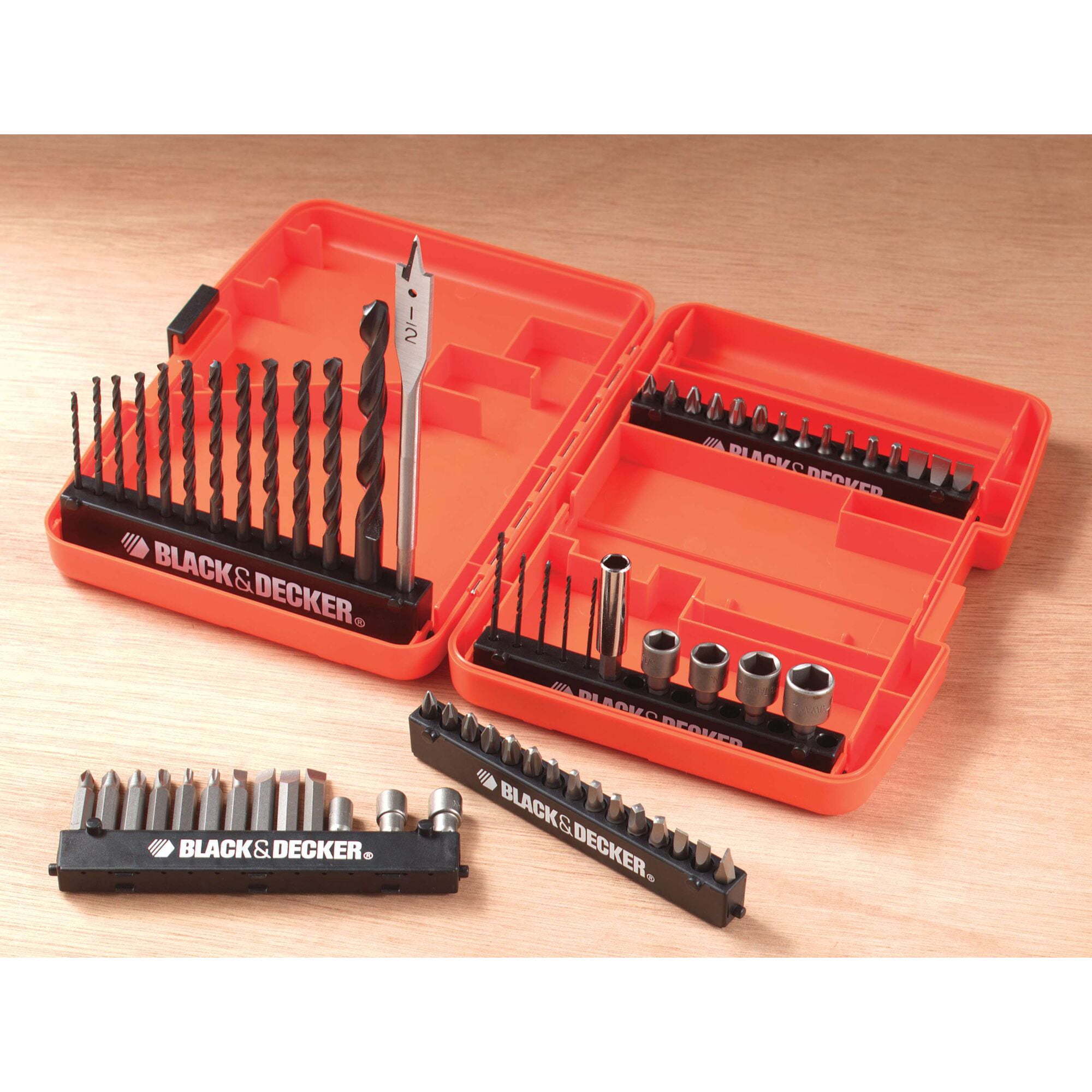 BLACK+DECKER 66 Piece Drilling & Screwdriving Set