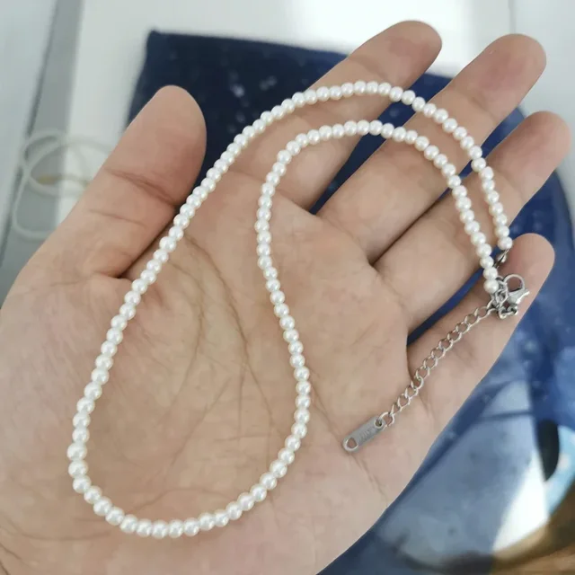 Collier Imitation Perle en Verre 4mm Femmes Hommes Base Ras du Cou Fermoir en Acier Inoxydable Extension 40cm+5cm Blanc Mode en Gros