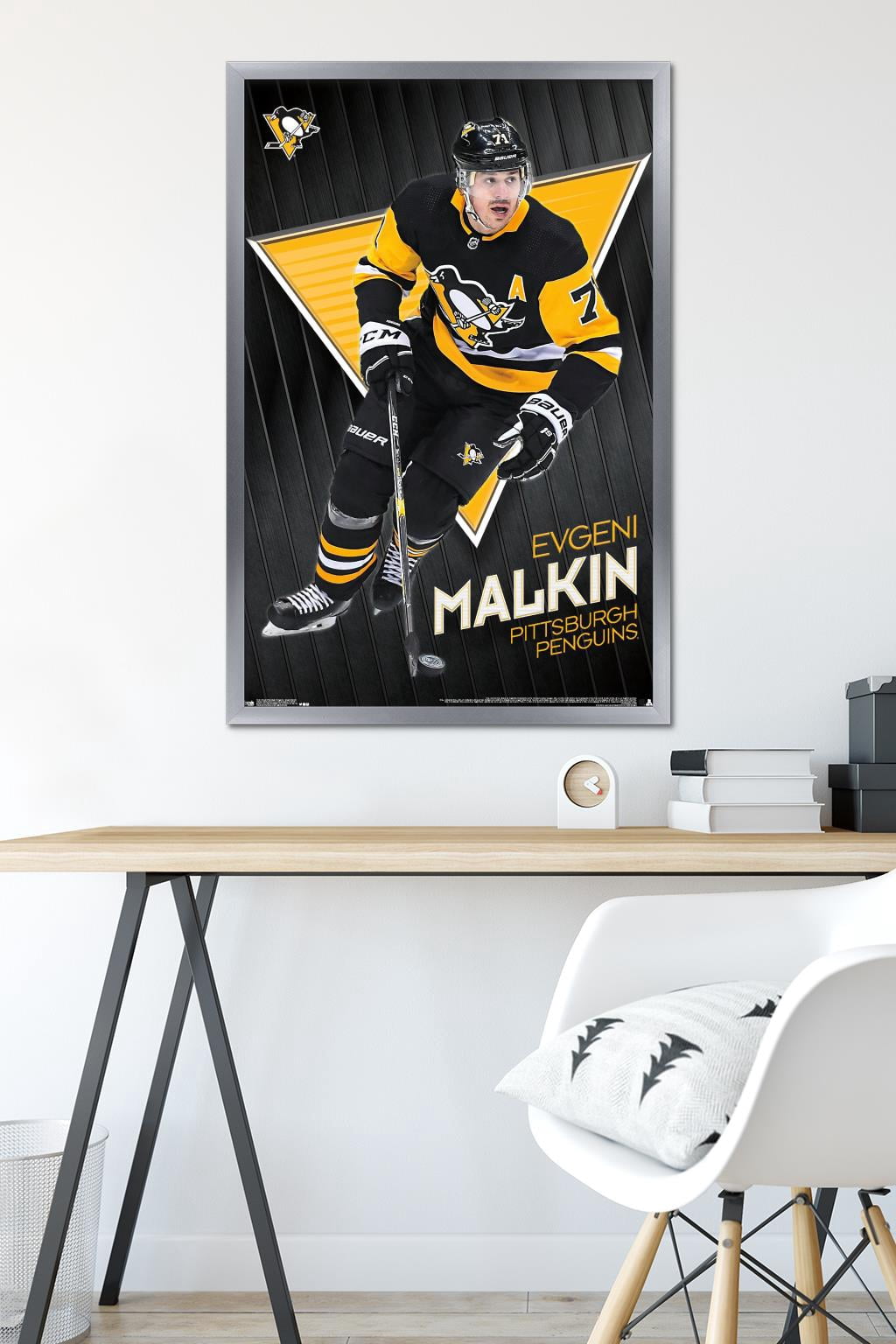 NHL Pittsburgh Penguins - Evgeni Malkin 19 Wall Poster, 22.375" x 34" Framed