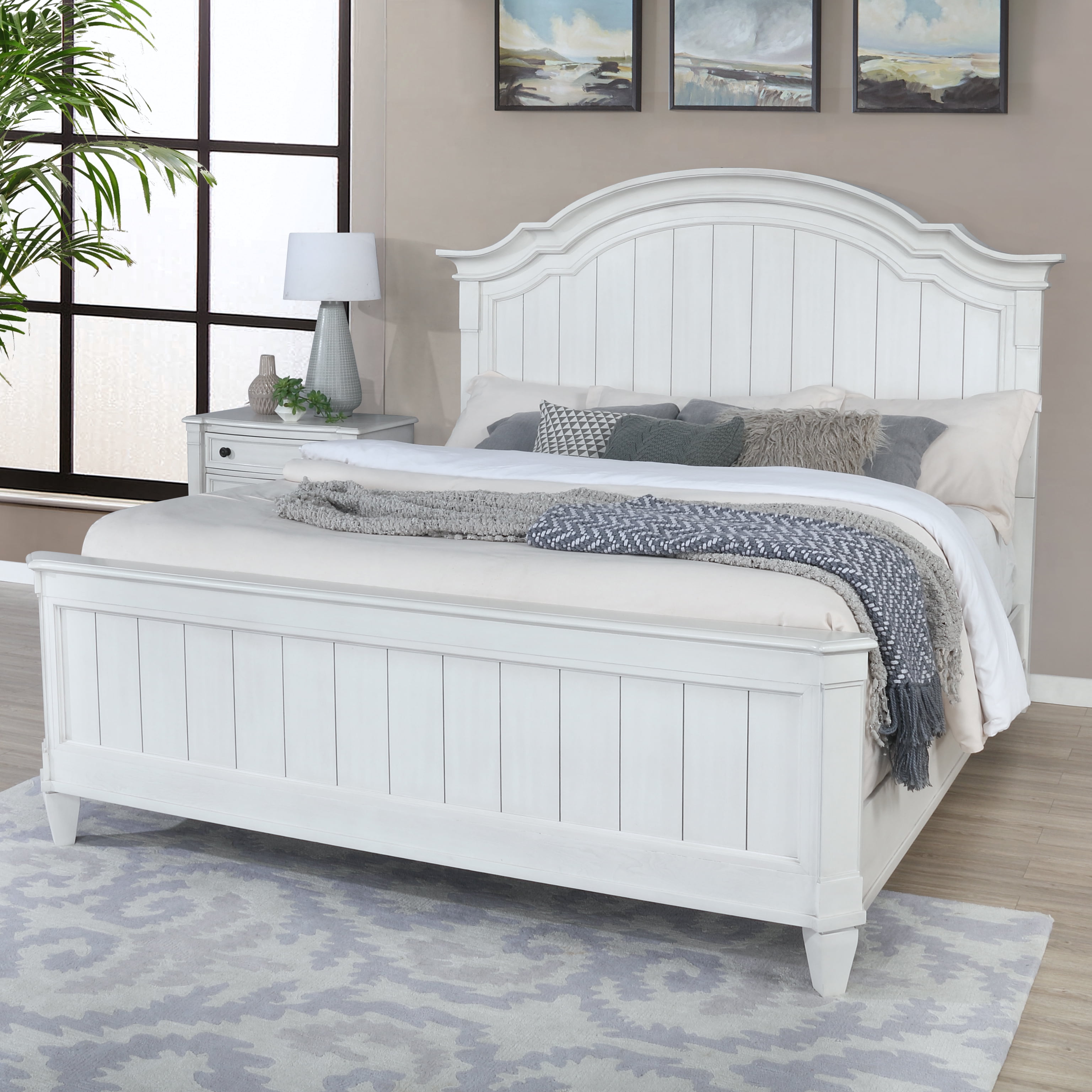 Roundhill Furniture Saline Wood Camelback Planked Bed in White Finish ...