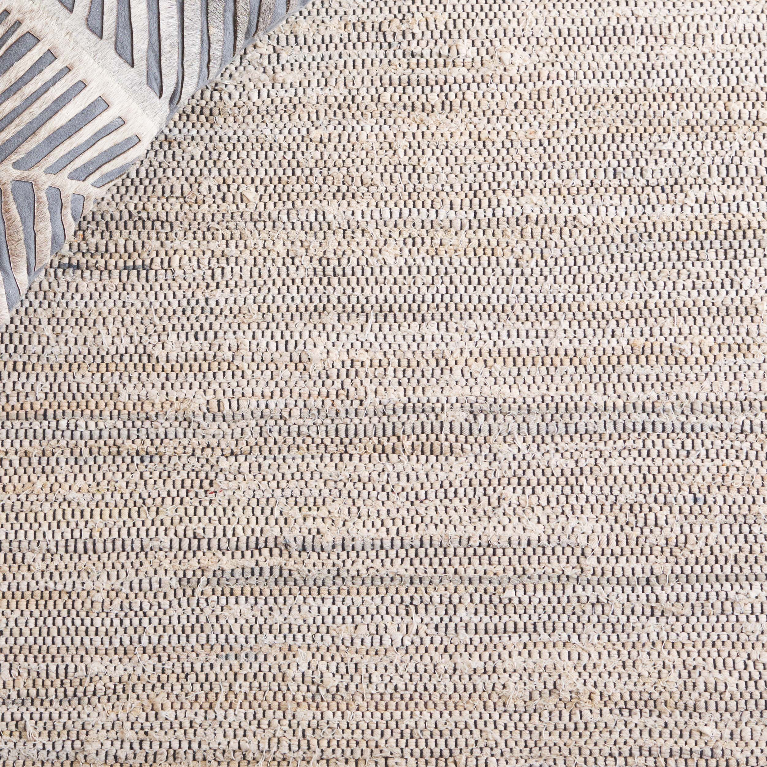SAFAVIEH Rag Rug LACEWORK Distressed Area Rug, Ivory/Black, 4' x 6'