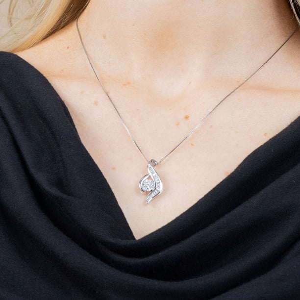 ♡❣️ S 1/10 CT. T.W. Diamond Double Heart Pendant in Sterling