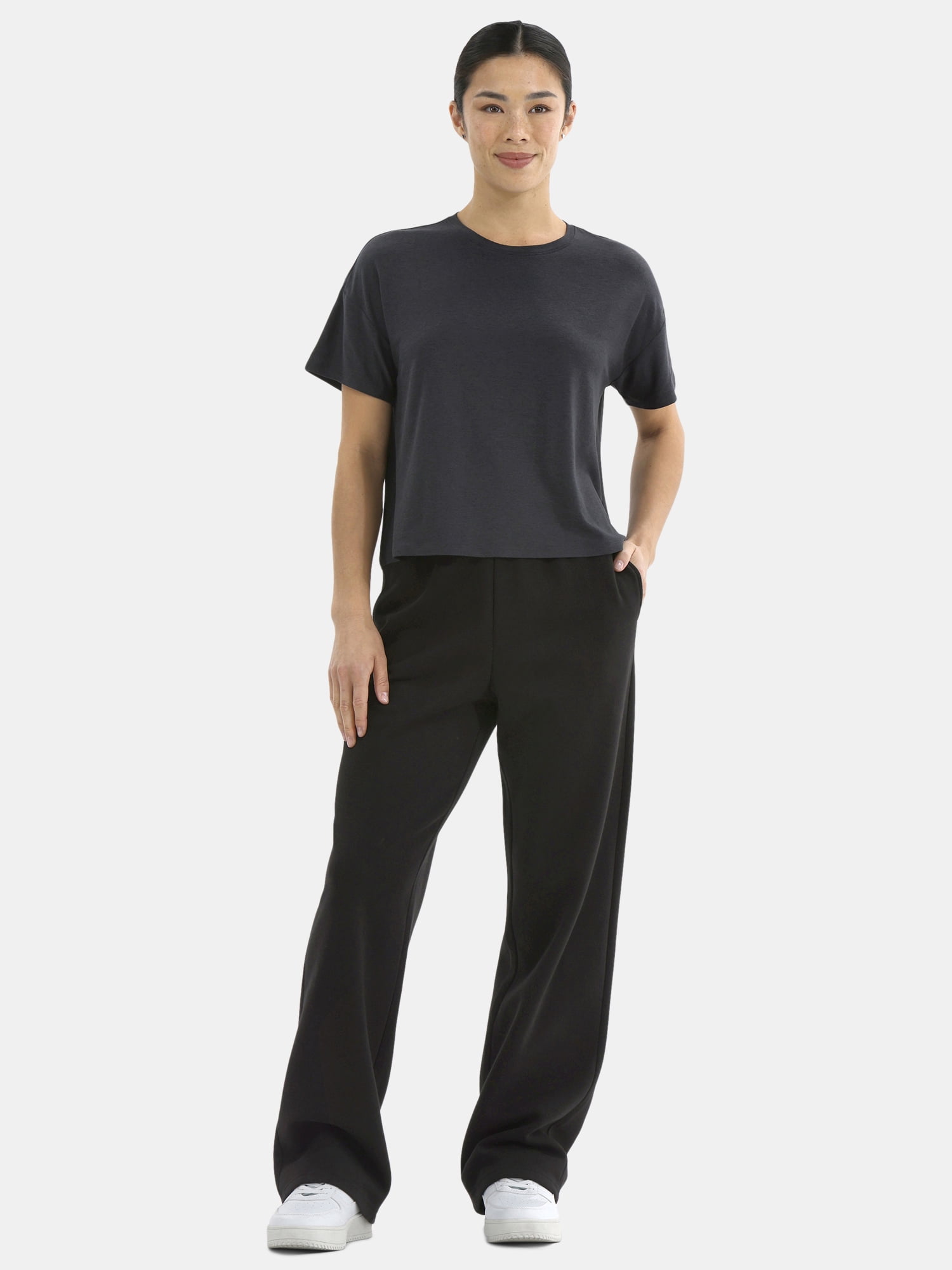 Athletic Works Women's ButterCore Cropped Tee with Short Sleeves, Sizes XS-XXXL