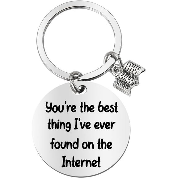 Valentines Day Gifts for Wife Husband Anniversary Keychains for Couple Long Distance Friendship Gifts for Boyfriend Girlfriend Romantic Sentimental Gifts for Him Her Valentines Day Keychains