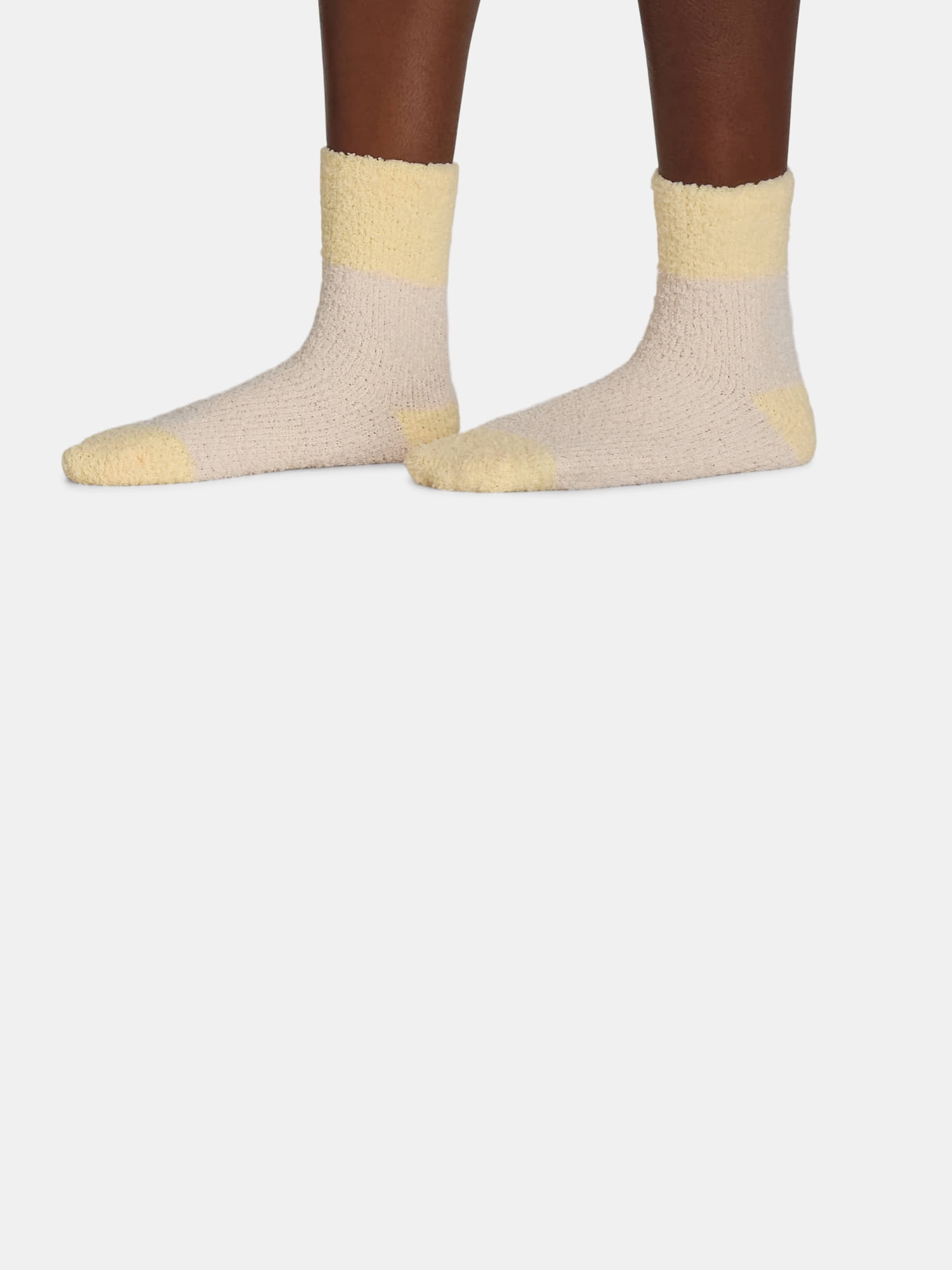Disney Women's Winnie the Pooh Lounge Top and Pants with Socks Set, 3-Piece, Sizes XS-3X