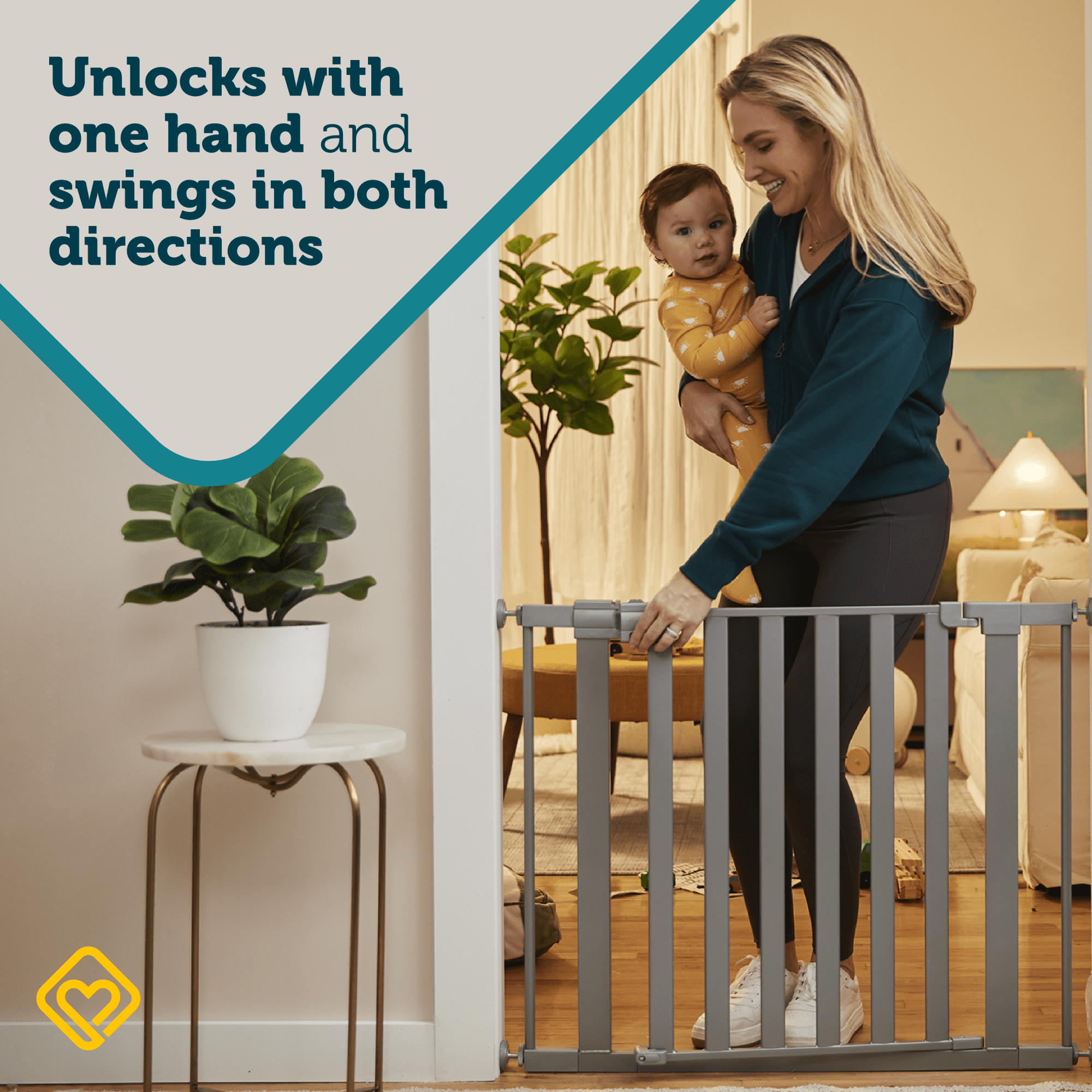 Safety 1st Modern Easy-Install Gate, Silver,