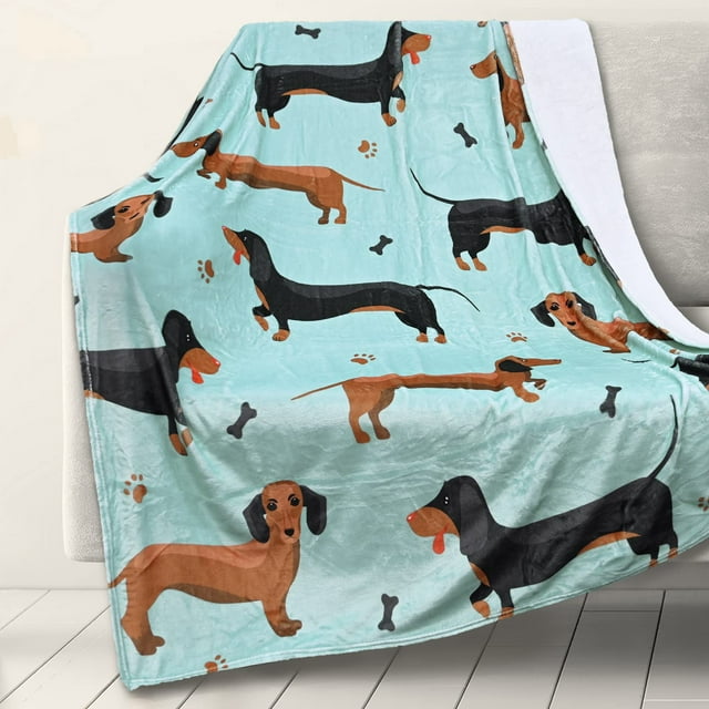 Dachshund In Sweaters Pattern Blankets Fleece Printed Cute Portable Soft Throw Blanket for Bed Office Quilt Dog Flannel Blanket