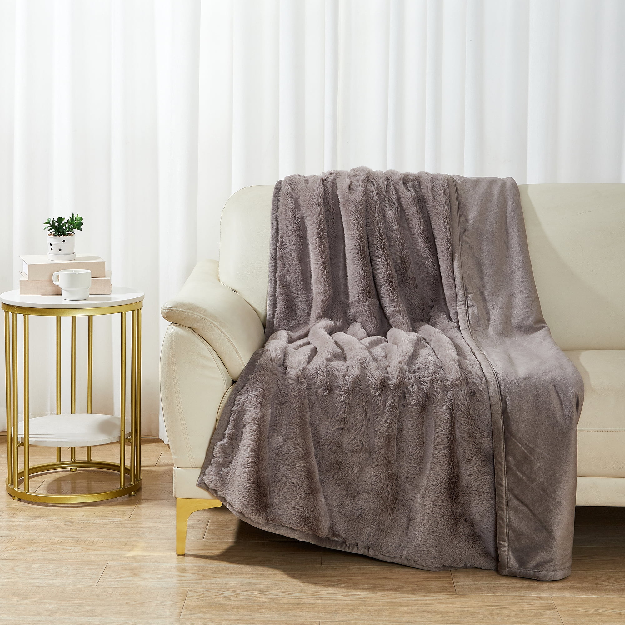 Better Homes & Gardens Faux Fur Throw Blanket, 50 in x 72 in, Grey Bisque