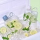 thumbnail image 2 of Botella de Agua Cuadrada de 500 Ml, Vasos Planos Portátiles para Bebidas, Frasco Frío Delgado, Botella de Agua Deportiva, Frasco de Agua de Verano para Senderismo B, 2 of 5