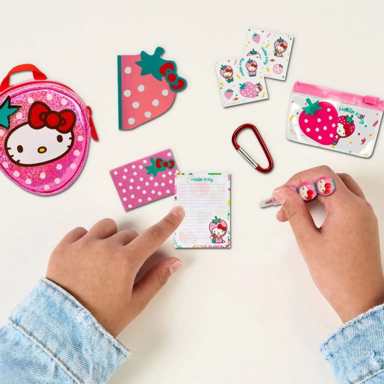 Real Littles Hello Kitty® and Friends Scented Backpacks, 6 Mini
