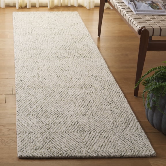 Safavieh Ebony Hedley Diamond Runner Rug, Light Green/Ivory, 2'3" x 9'