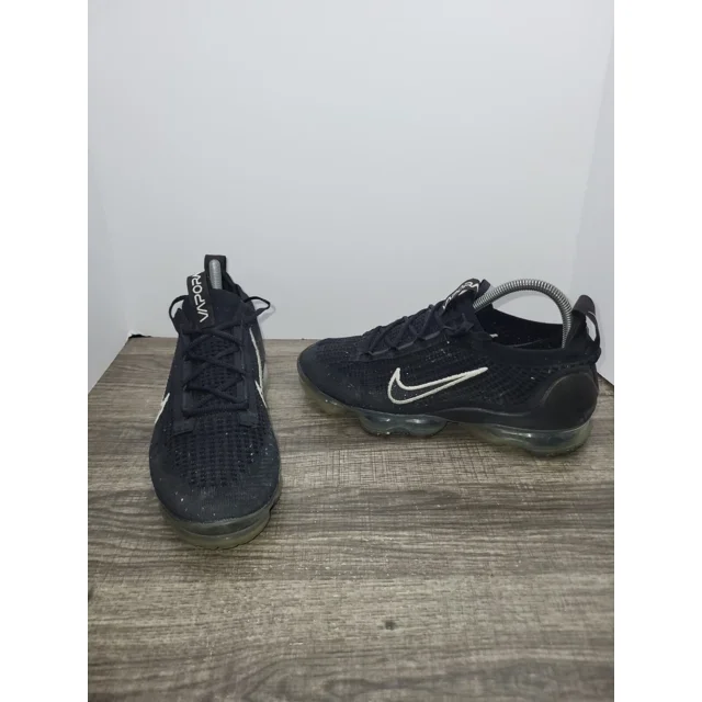 Nike Air VaporMax Flyknit Black Speckled Women's Size 8.5 Running Shoes