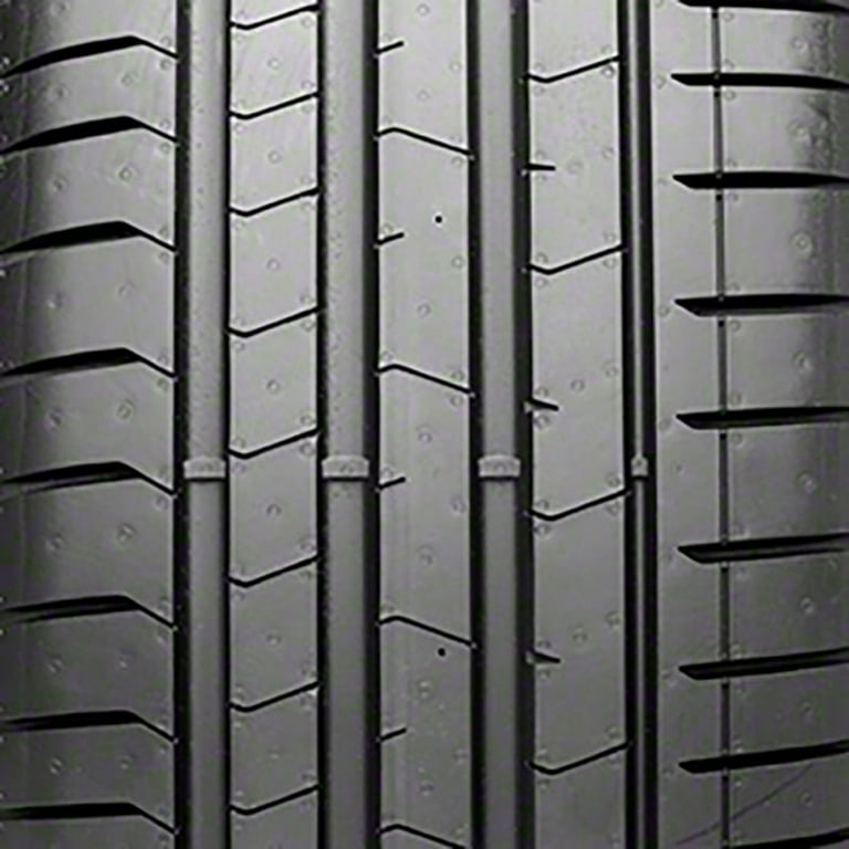 Pirelli P-Zero (PZ4) 104Y Tire, 255/45R19
