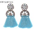 thumbnail image 3 of Pendientes llamativos de boda para mujer, pendientes colgantes de cristal con diseño floral a la moda J--rojo-Código de modelo 8643 rojo, 3 of 5