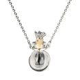 thumbnail image 1 of Collar con Colgante de Aceite Esencial Yuxing Transparente Cadena de Acero de Titanio - D, 1 of 3