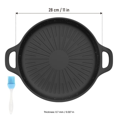 Non Stick Frying Pan With Oil Brush, BBQ Griddle Pan With Even Heat, Oil Drain Groove & Double Handles, Multi-functional Non-stick Pan, Easy Clean