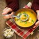 thumbnail image 2 of Cucharas de Sopa de 7,3 Pulgadas con Manejar de Gancho, Juego de 4, Perfectas para Ramen, Pho, , AlbóNdigas, Fideos, Aptas para Lavavajillas, 2 of 5