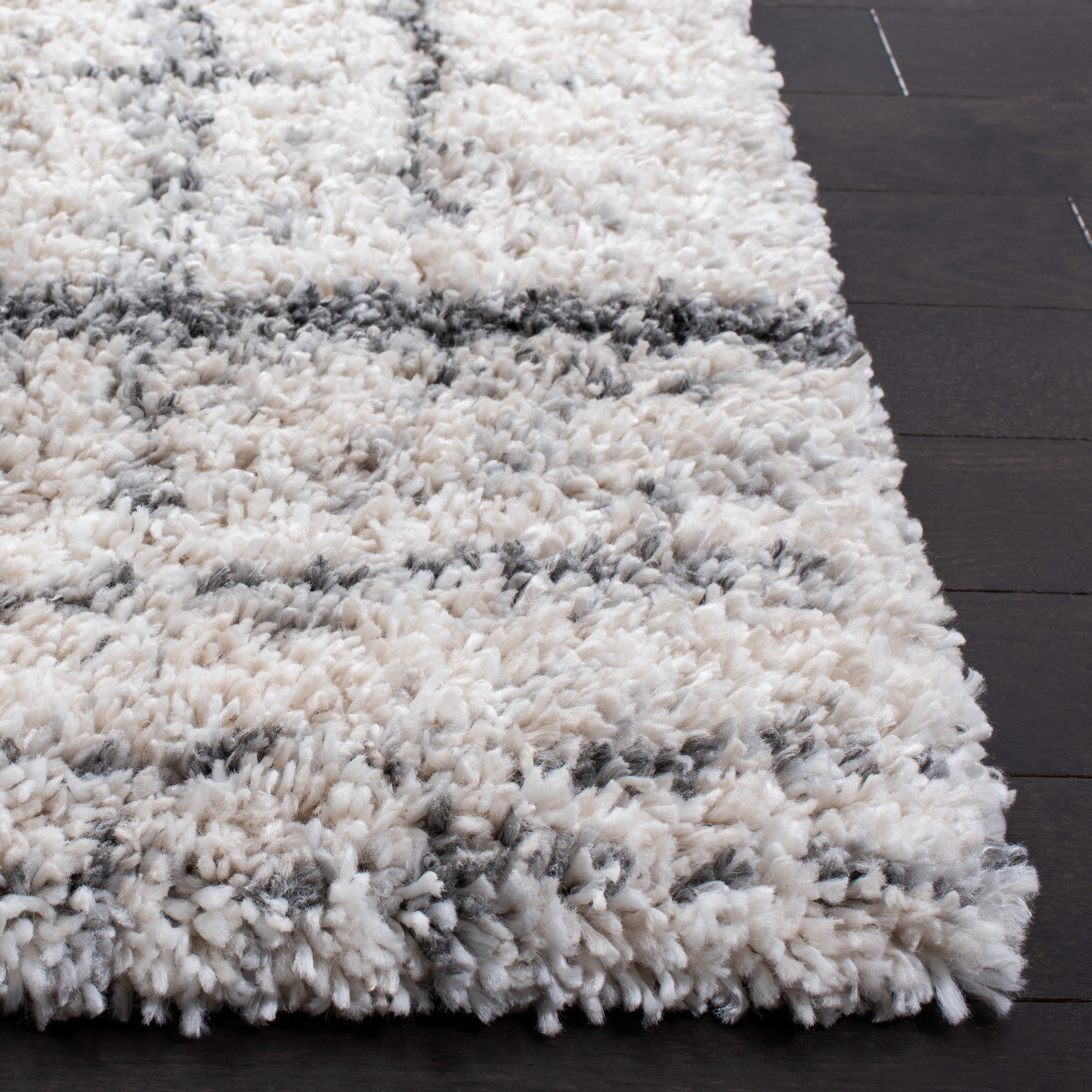 Safavieh  Fontana Shag Fritz Modern Abstract 2-inch Thick Rug 9' x 12' 9' x 12', 8' Round Shag, Indoor Rectangle
