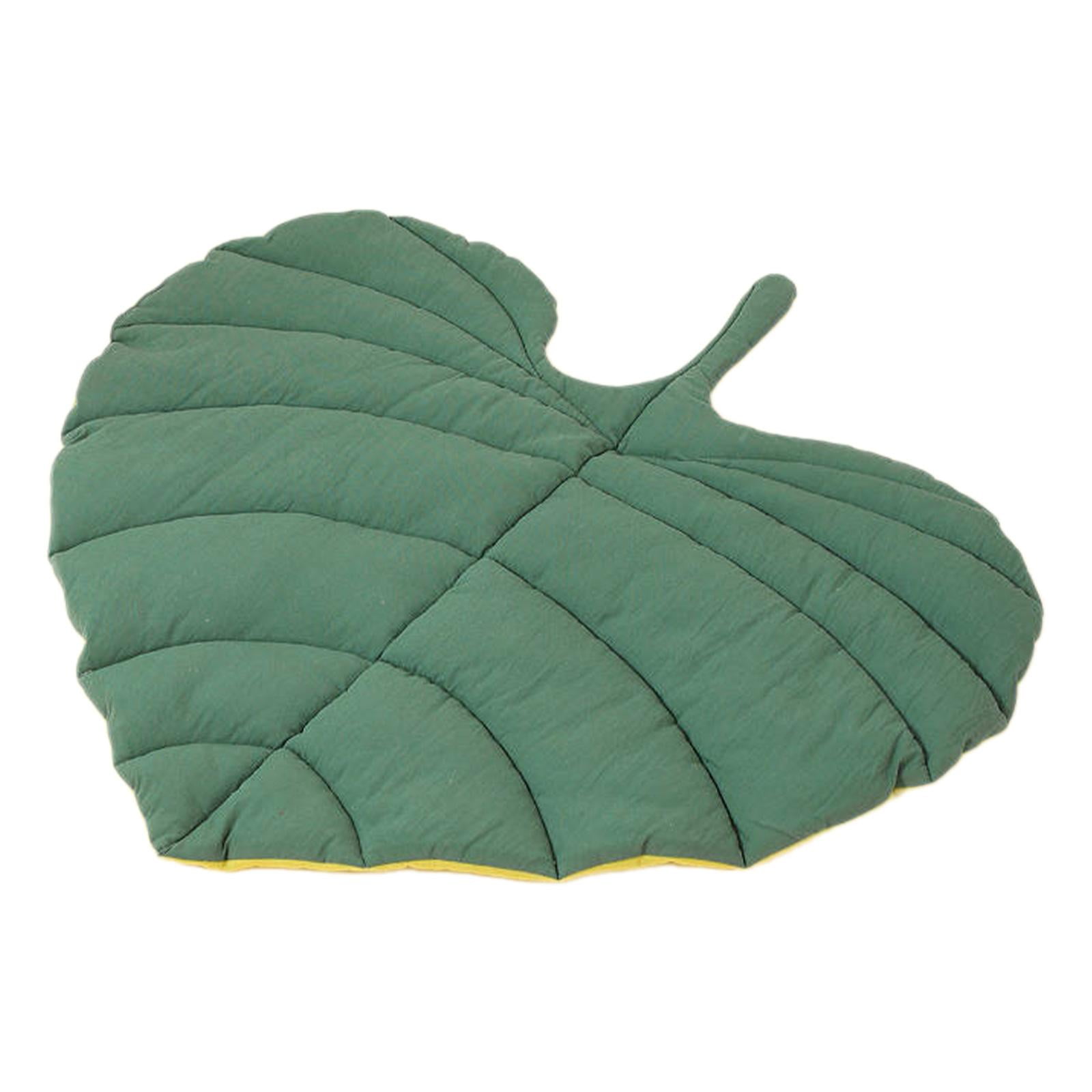 oshhnii Dog Mat Comfortable Large Decoration Dog Bed Mat for Kitten Small Medium Dog Heart shaped leaf