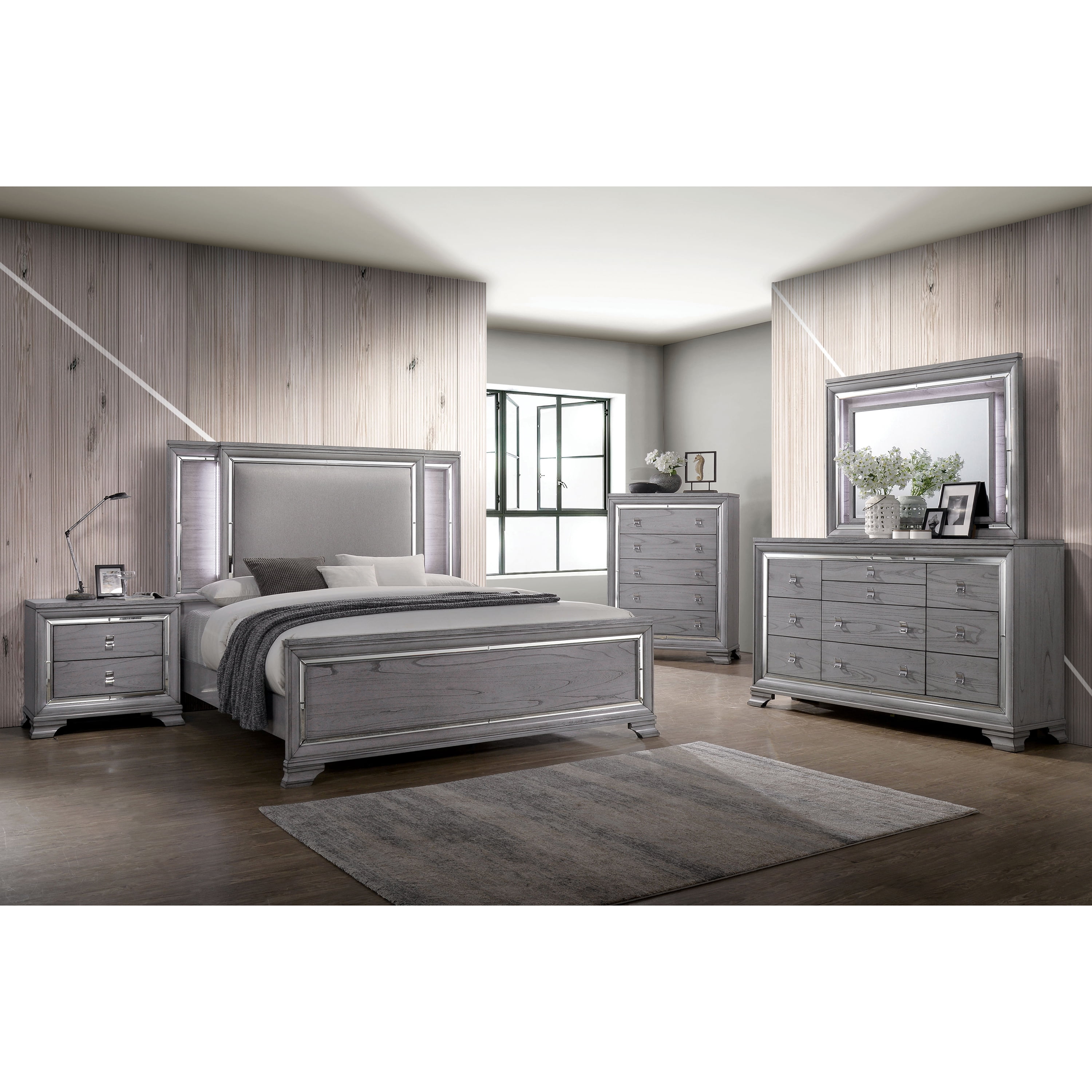 Furniture of America Hariston Modern 5-Drawer Chest, Gray