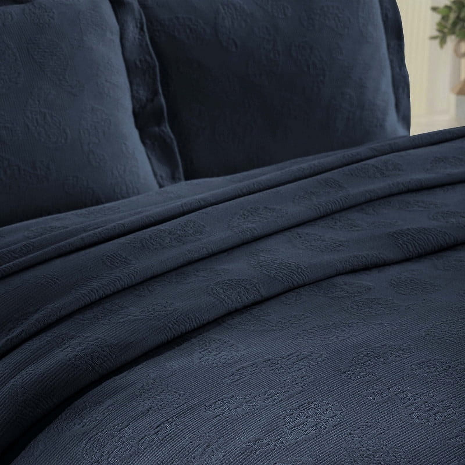 Supeior Paisley Cotton Decorative 3-Piece Bedspread Set, All Season Breathable Bedspreads, Full, Navy Blue
