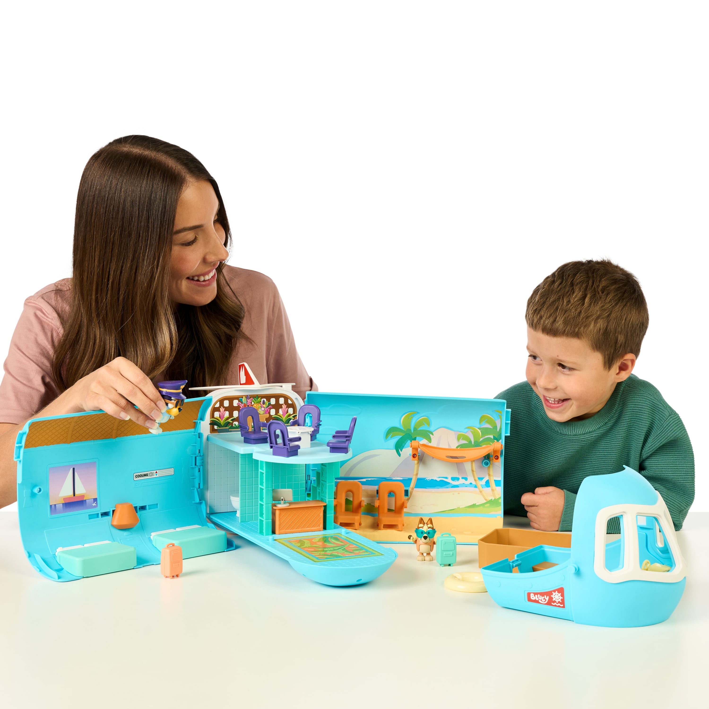 Bluey 3-in-1 Transforming Plane Playset, 25+ Sounds and Phrases, Toys for Kids 3-6 Years