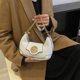 thumbnail image 5 of Bolso pequeño de cuero artificial para mujer, bandolera de nicho simple a la moda, 5 of 6